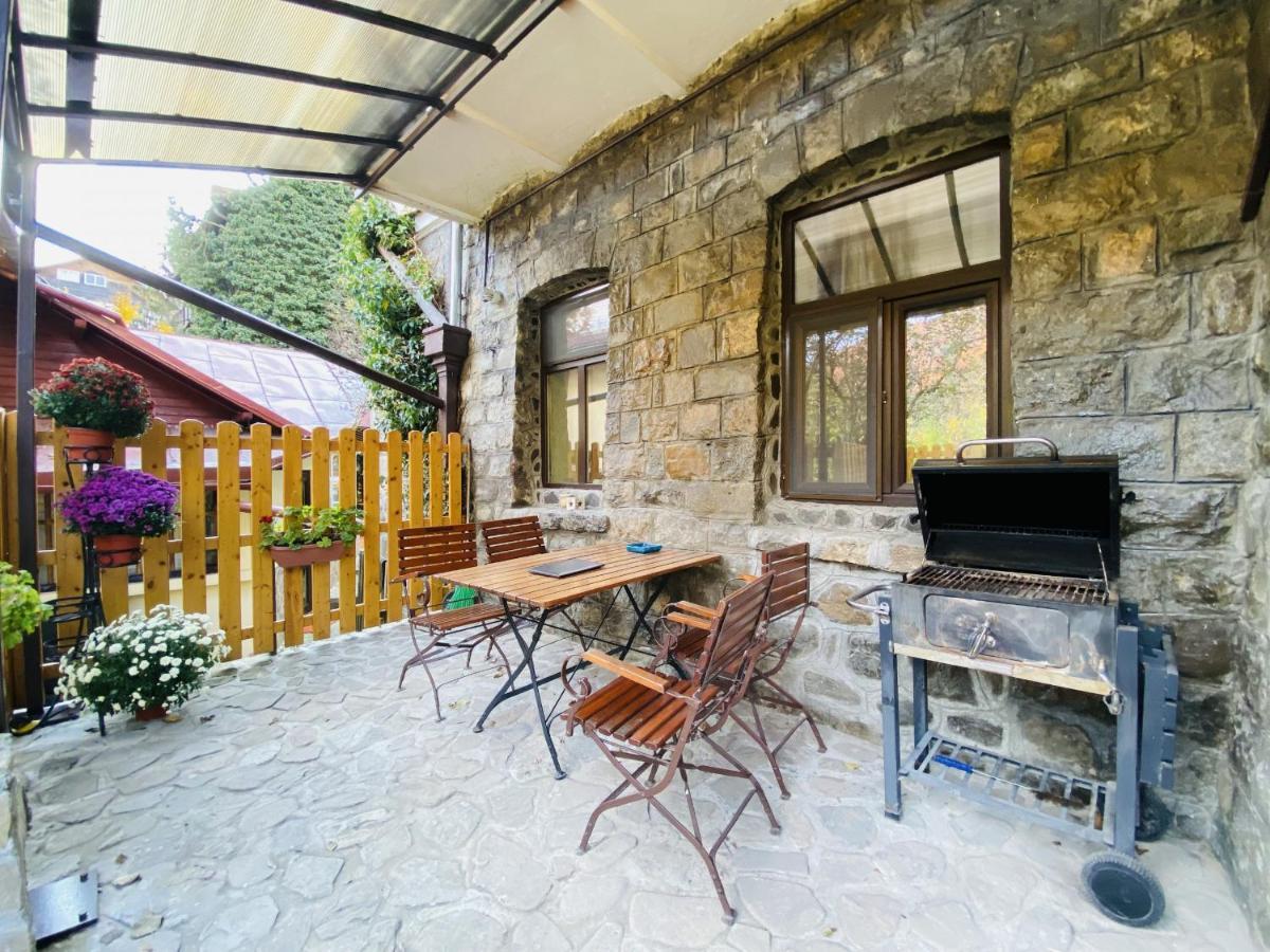Carol Private Yard With Barbeque And Parking Apartment